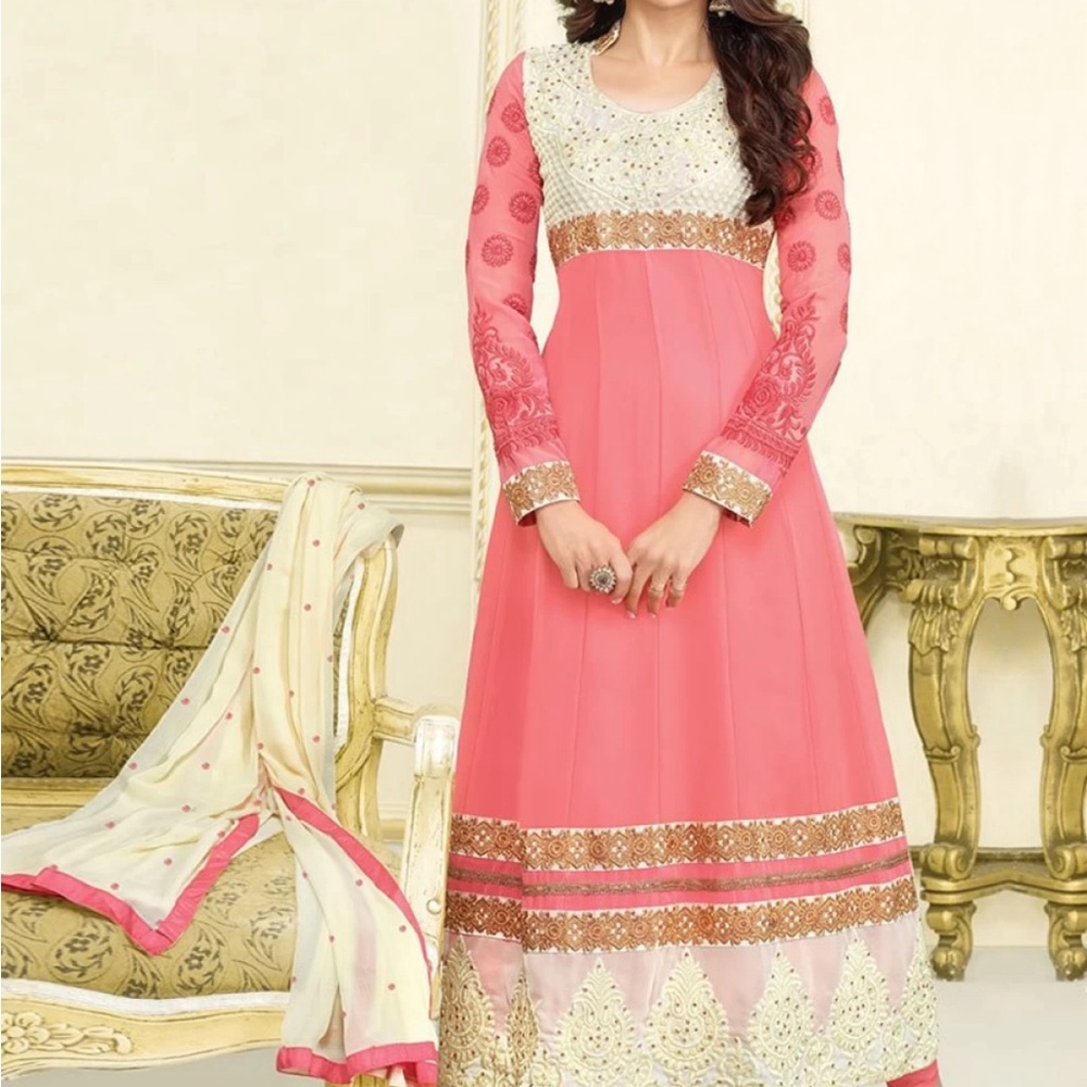 Karisma kapoor Pink A-line Wedding Guest Dress with Long Bishop Sleeves